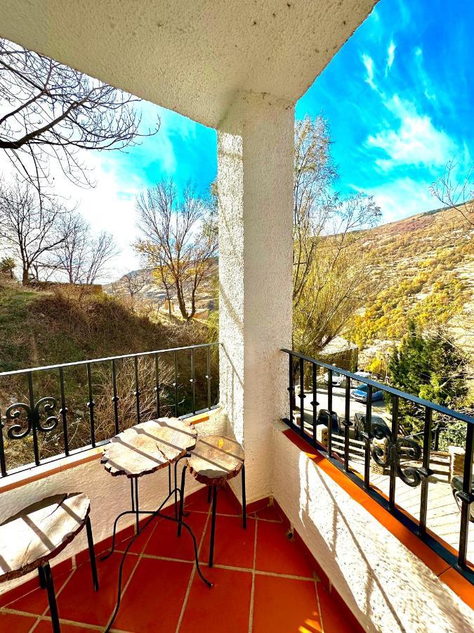 Apartamentos Vista Veleta Capileira Luaran gambar