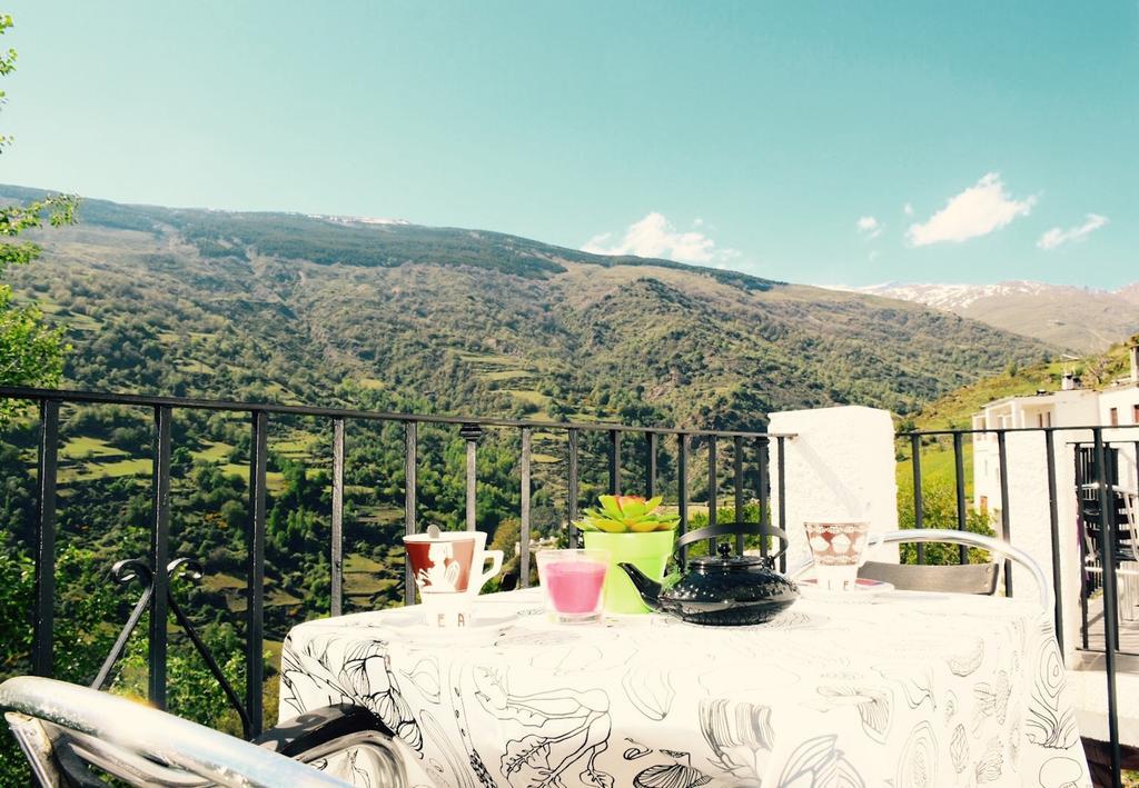 Apartamentos Vista Veleta Capileira Luaran gambar