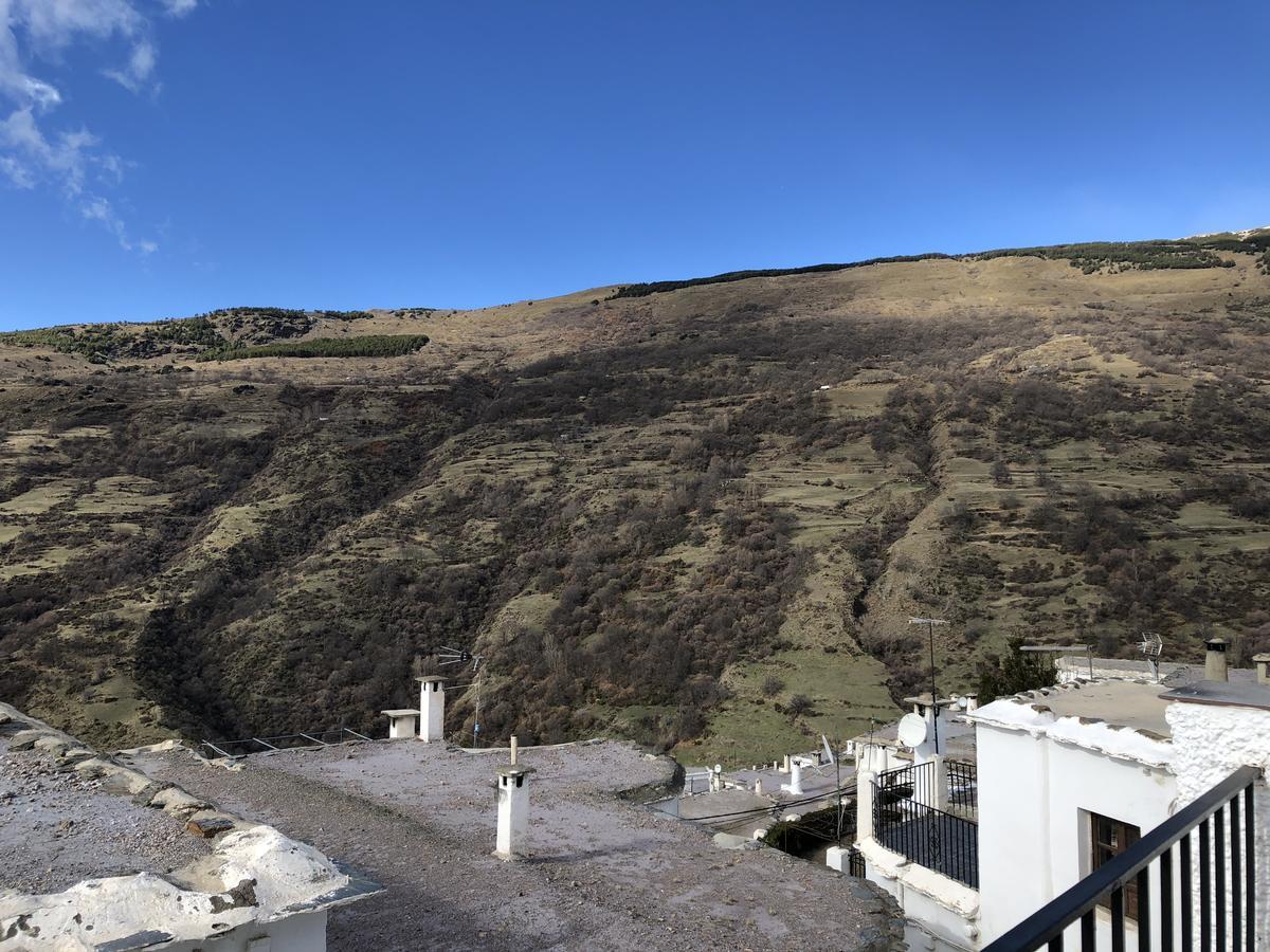 Apartamentos Vista Veleta Capileira Luaran gambar