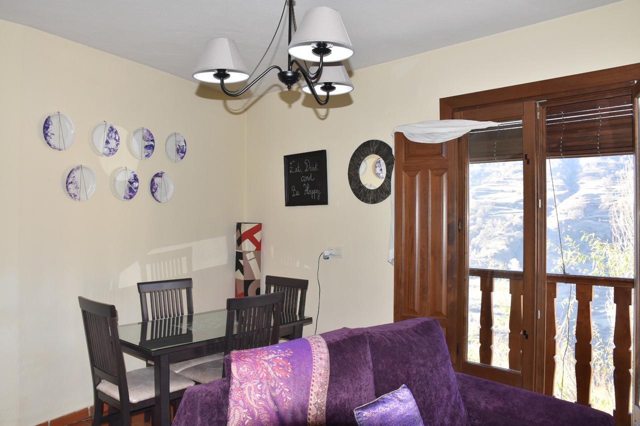 Apartamentos Vista Veleta Capileira Luaran gambar